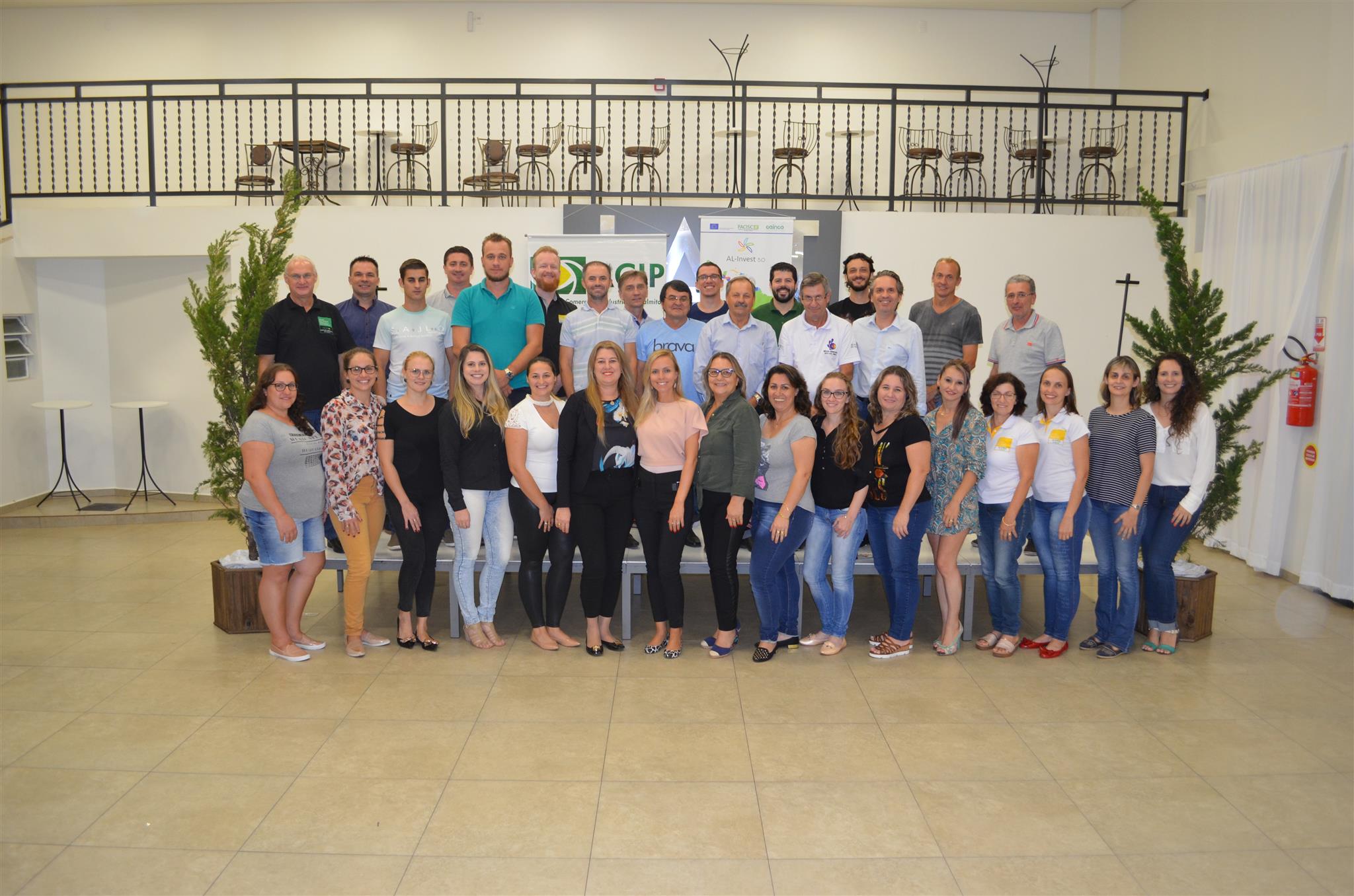 Treinamento sobre sustentabilidade integra núcleos em Palmitos