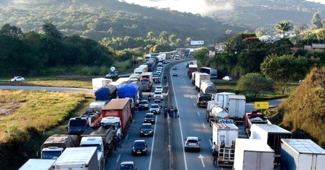 Facisc envia aos parlamentares posicionamento sobre paralisação dos caminhoneiros