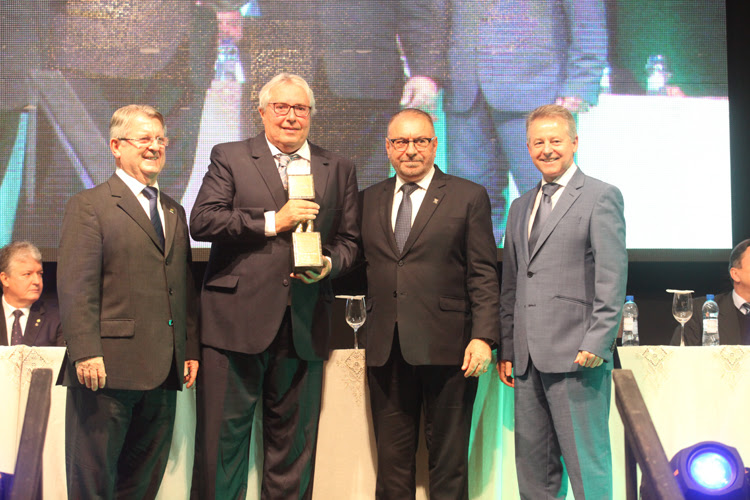 Relevância do empresariado é destacada no 29º Troféu Empresário do Ano da ACII Itajaí
