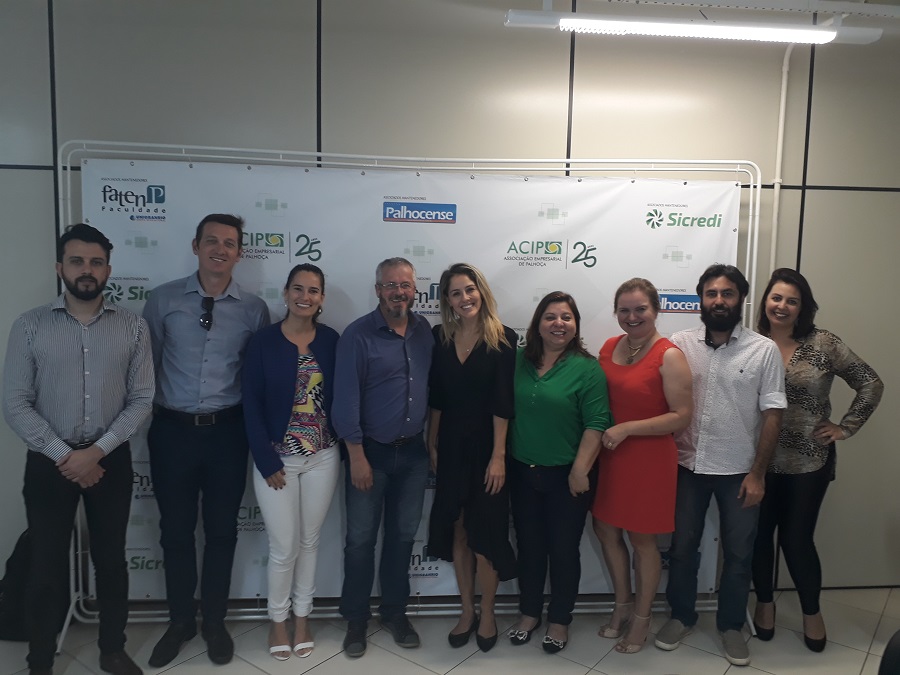 Secretária de Desenvolvimento busca na ACIP Palhoça aproximação com classe empresarial Secretária de Desenvolvimento busca na ACIP Palhoça aproximação com classe empresarial