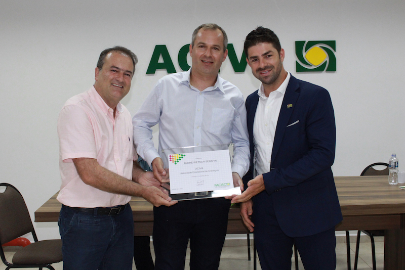 André Serafin toma posse como presidente da ACIVA, no Vale do Araranguá André Serafin toma posse como presidente da ACIVA, no Vale do Araranguá