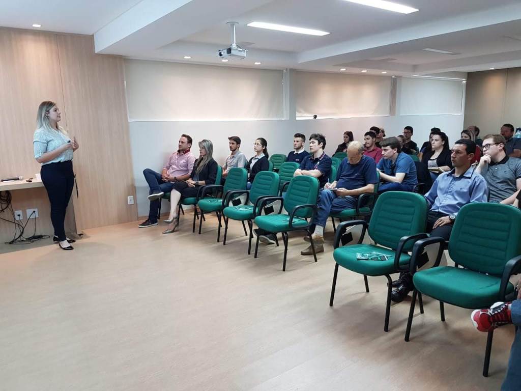 Em Lages, prevenção contra incêndio foi tema de palestra do Núcleo de Engenharia e Arquitetura