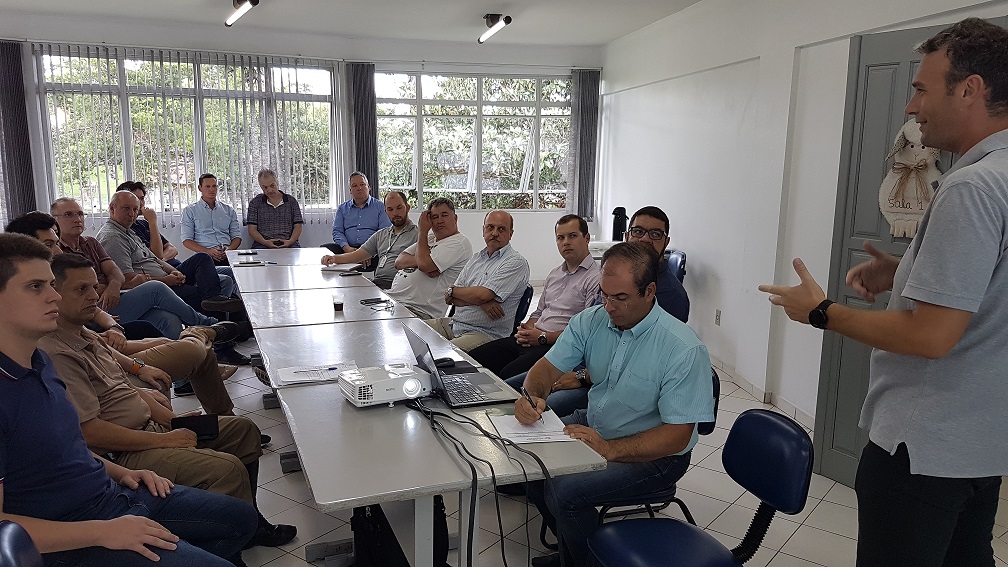No Planalto Norte, entidades alinham novas ações para a Campanha da Serra Dona Francisca No Planalto Norte, entidades alinham novas ações para a Campanha da Serra Dona Francisca