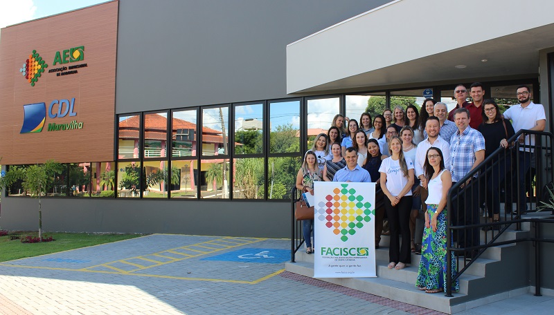 ACIs do Grande Oeste reúnem técnicos em encontro em Maravilha