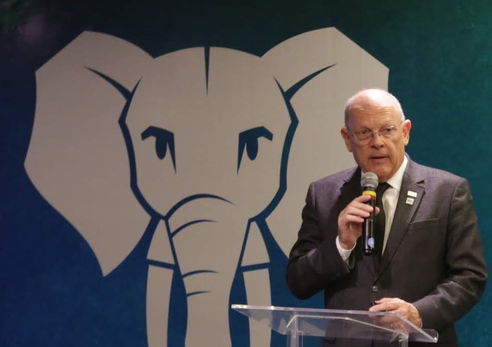 Facisc divulga manifesto sobre aumento do teto salarial de servidores