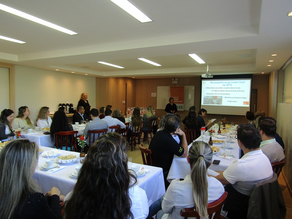 Núcleo de Gestão de Pessoas de Lages realiza 1º Café com Conhecimento