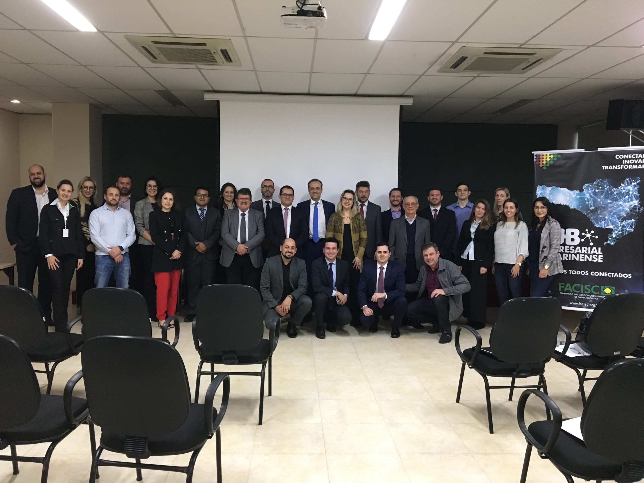 Acic recebe a Reunião do Comitê Jurídico da Facisc
