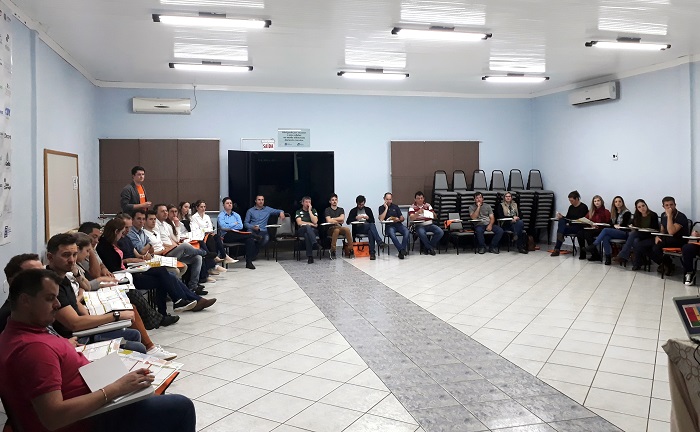 Início das capacitações do Avance Mais ACIP Pinhalzinho