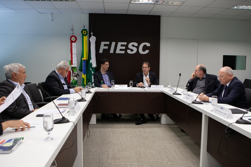 Facisc avalia que aumento de impostos é reflexo da manutenção do duodécimo