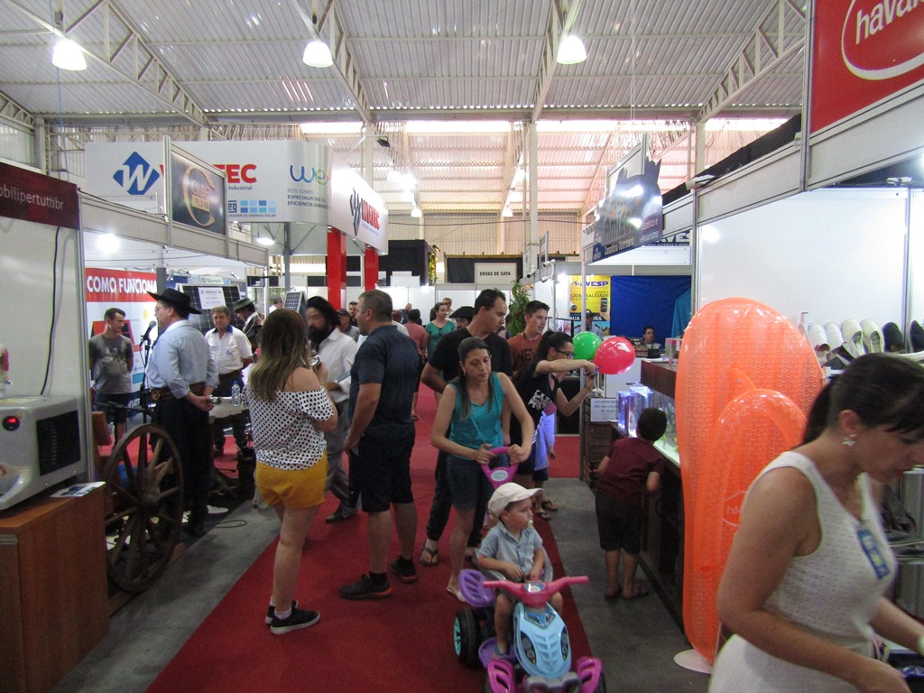 Em Lages, feira multissetorial mostra a diversidade das empresas da Serra Catarinense