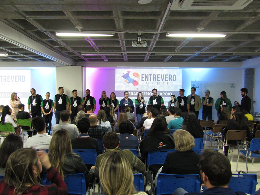 Entrevero Summit recebe um número expressivo de participantes em sua primeira edição Entrevero Summit recebe um número expressivo de participantes em sua primeira edição