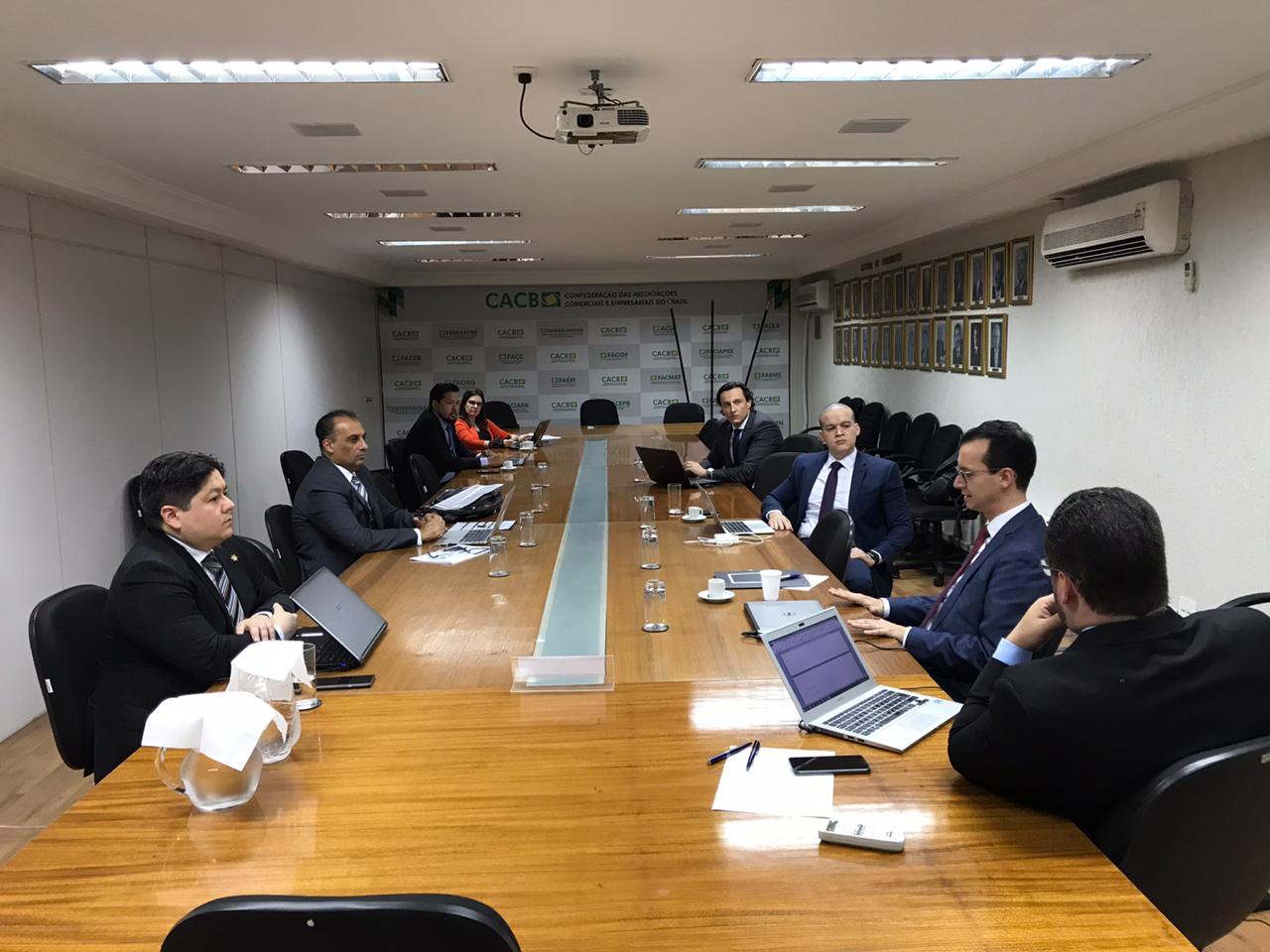 Facisc participa de reunião jurídica na CACB e discute temas como Liberdade Econômica e reforma tributária