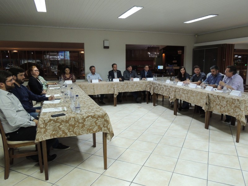 Acivale sedia última plenária da Facisc Regional Sul