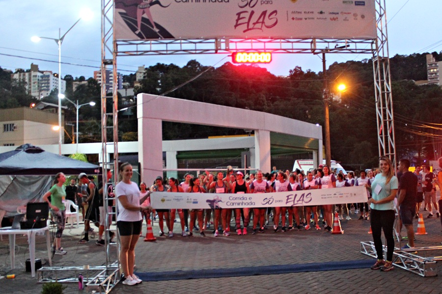 Em Joaçaba, 1ª edição da Corrida e Caminhada Para Elas é realizada com sucesso