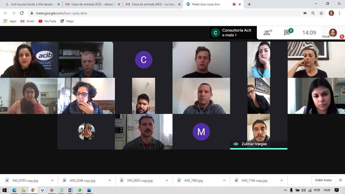 Núcleo de Atividades Físicas de Brusque participa de encontro regional