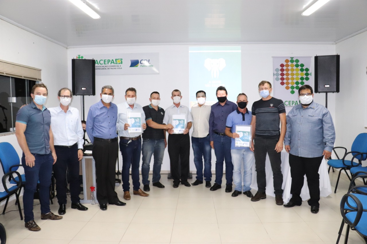 ACEPA reuniu os três candidatos de Palma Sola ACEPA reuniu os três candidatos de Palma Sola