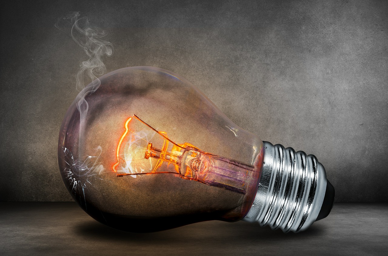 Facisc repudia decisão que libera aumento da conta de energia elétrica