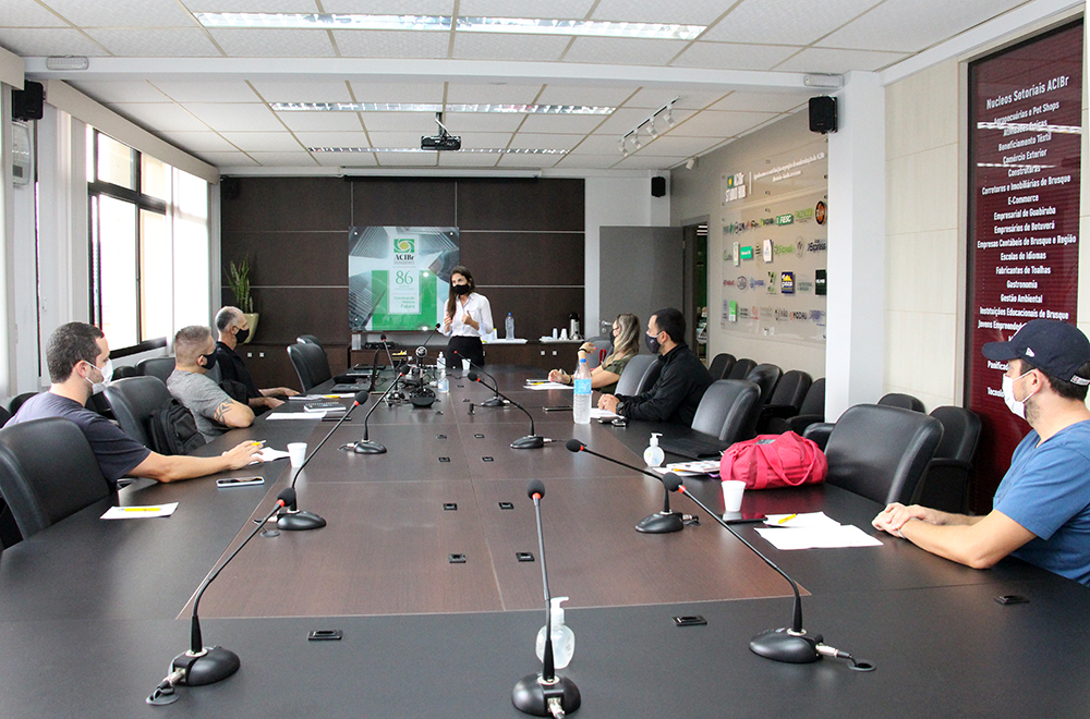 Núcleo de Atividades Físicas da ACIBr promove workshop ‘A escuta além das palavras’