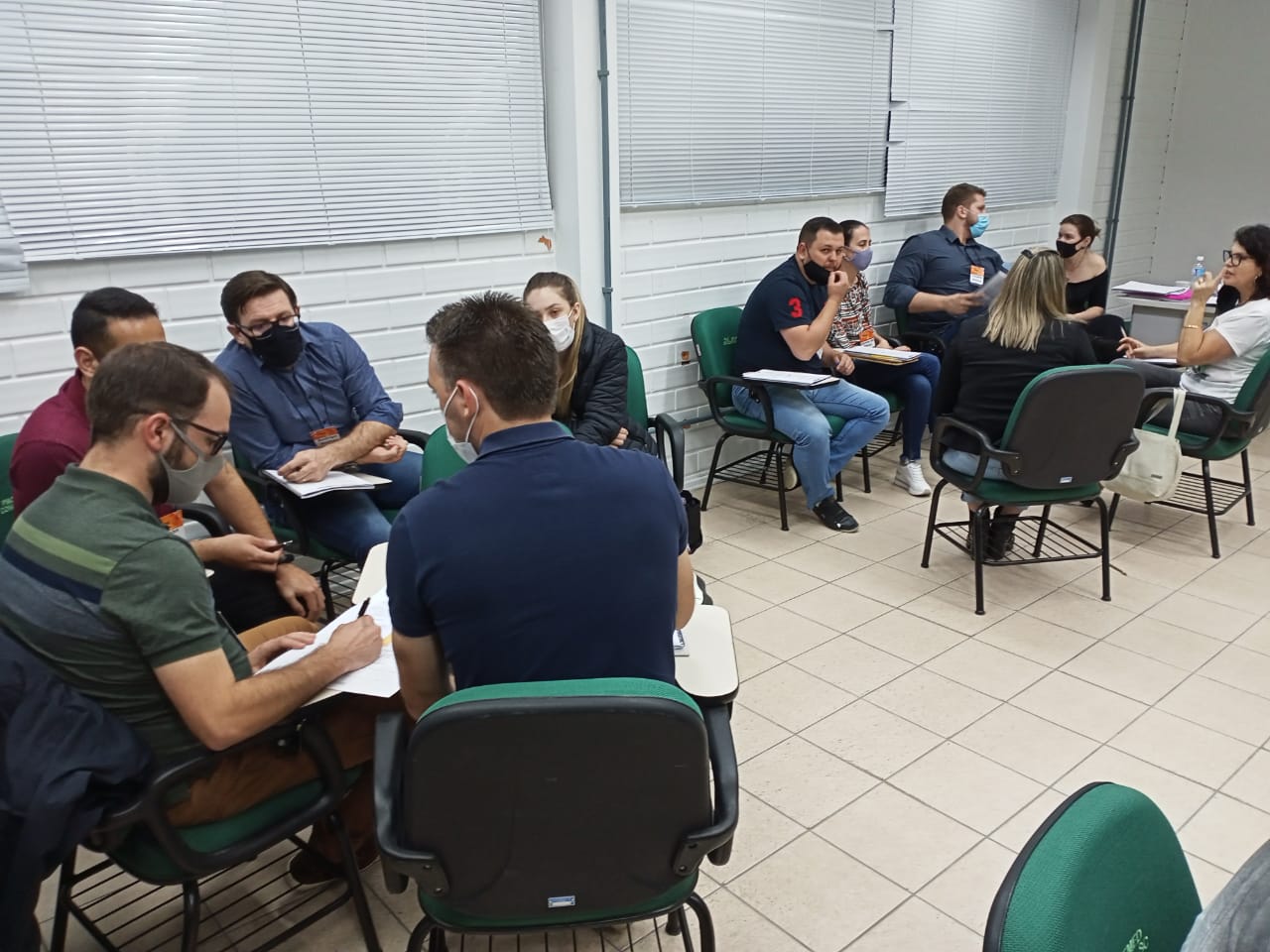 ACIC e Núcleo Jovem promovem curso na área de vendas