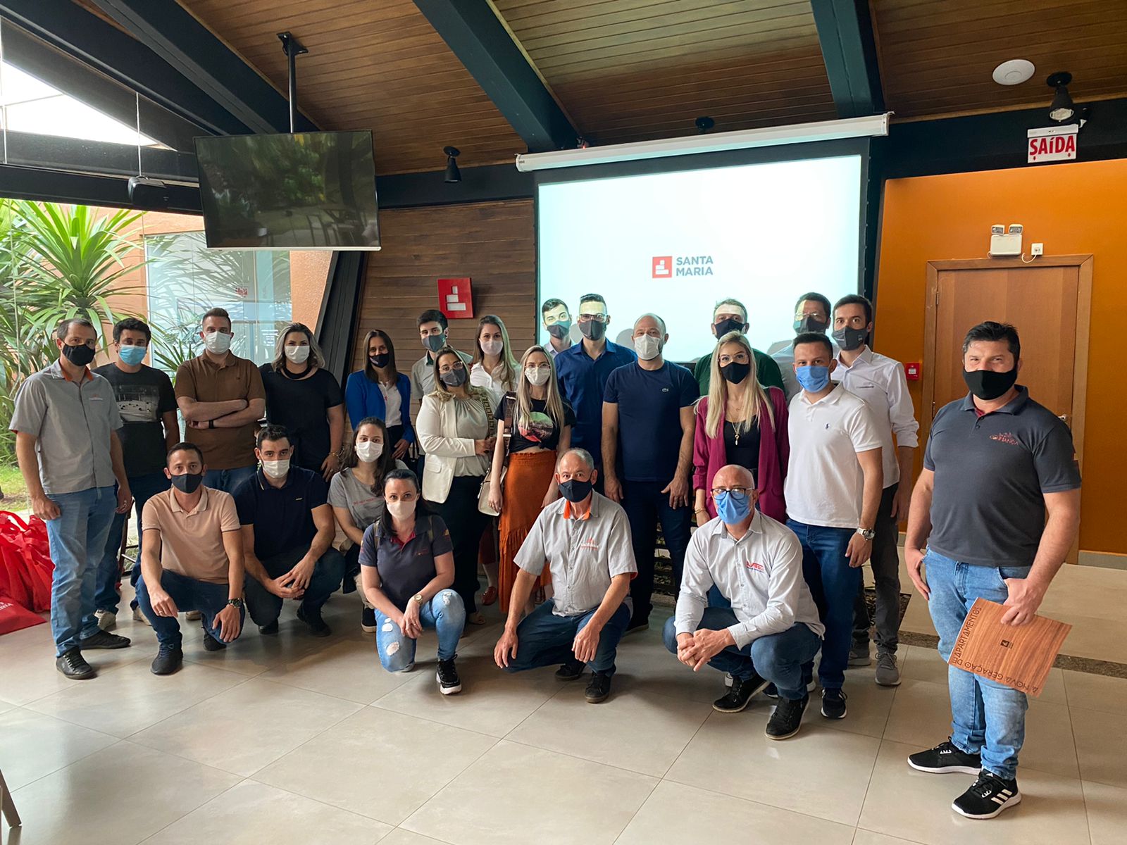 Núcleo de Imobiliárias e Construção Civil realiza visita técnica em Chapecó
