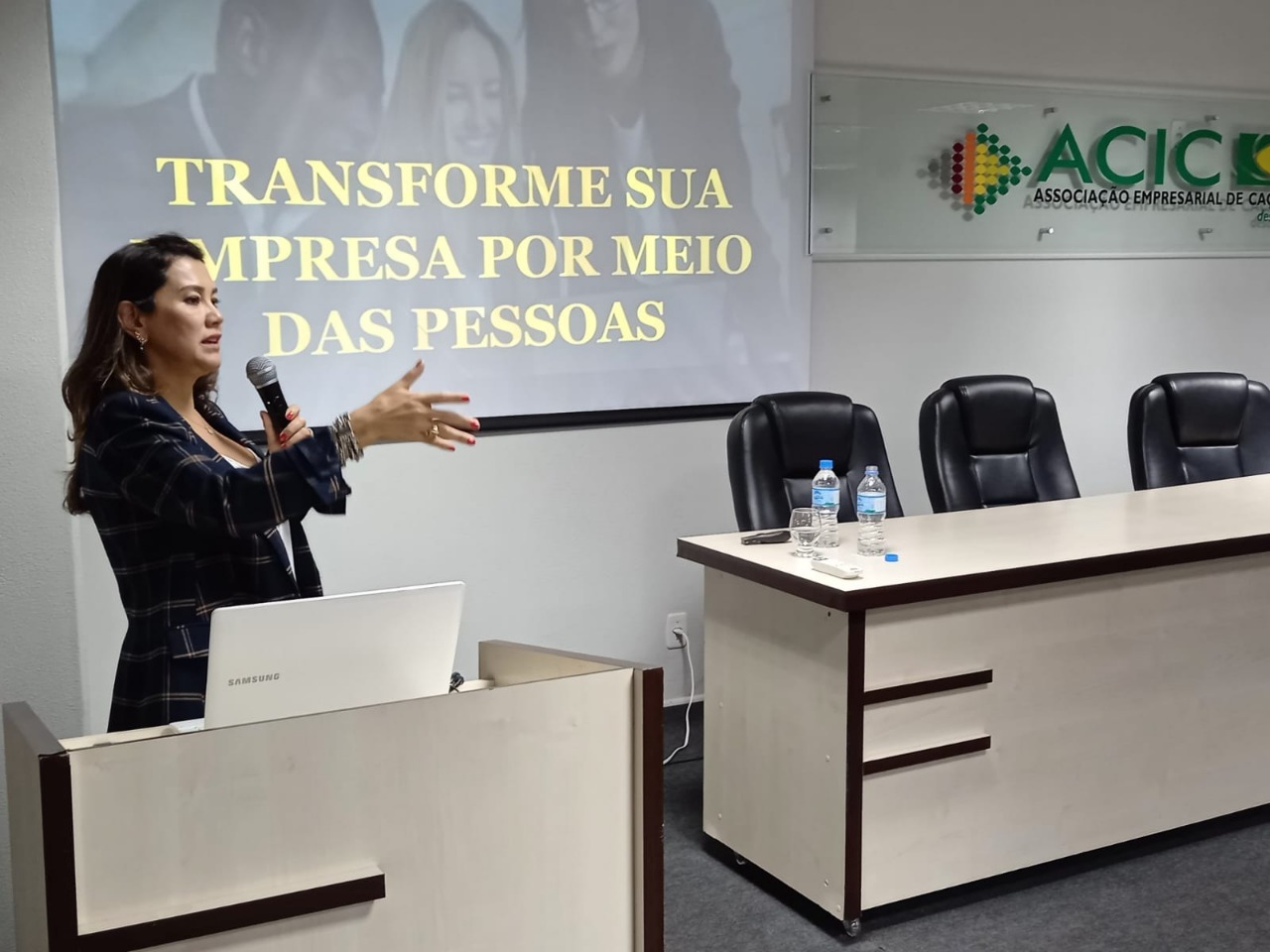 “Transforme sua empresa por meio de pessoas” é tema de palestra na ACIC Caçador