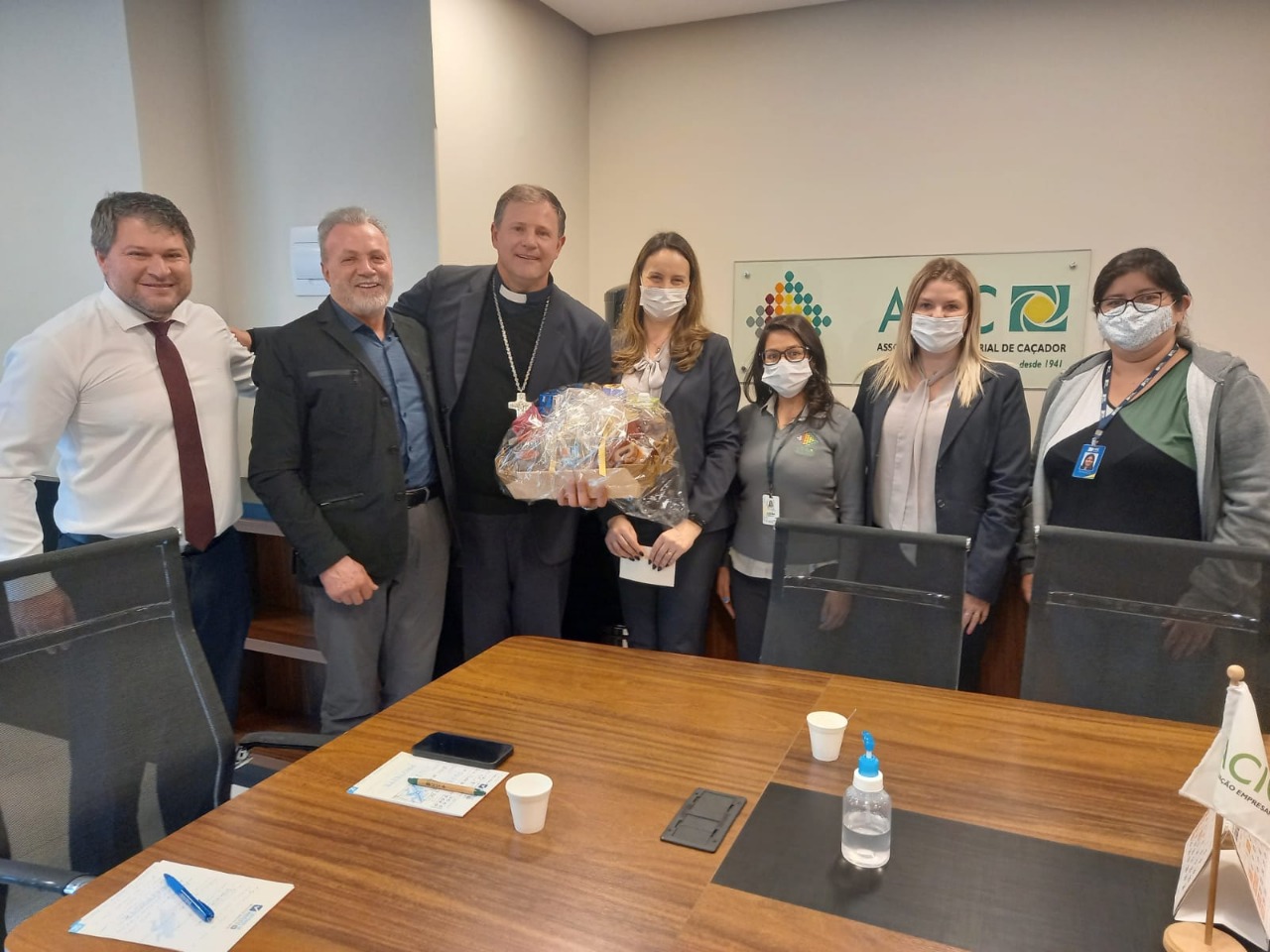 ACIC recebe a visita do bispo Dom Cleocir Bonetti