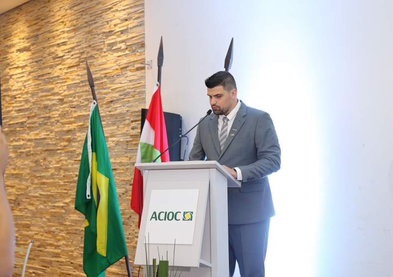 Angelo Junior Radavelli comenta sobre sua gestão como presidente da ACIOC Angelo Junior Radavelli comenta sobre sua gestão como presidente da ACIOC
