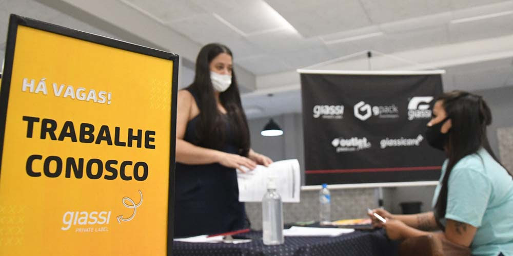 Em Içara, ACII Indica recebe mais de 300 currículos e encaminha contratações