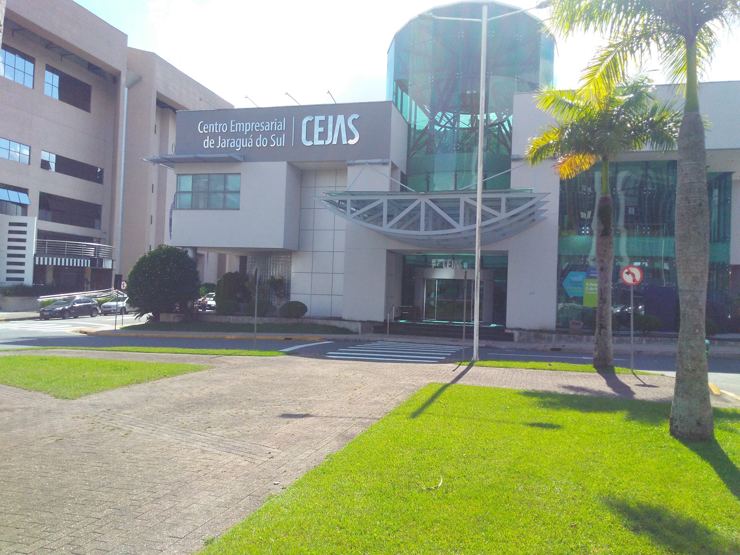ACIJS inicia novo ciclo de programa de educação empresarial
