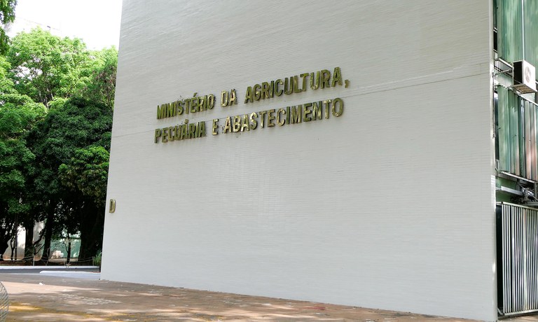 Facisc mobiliza acordo para importação de insumos do Paraguai