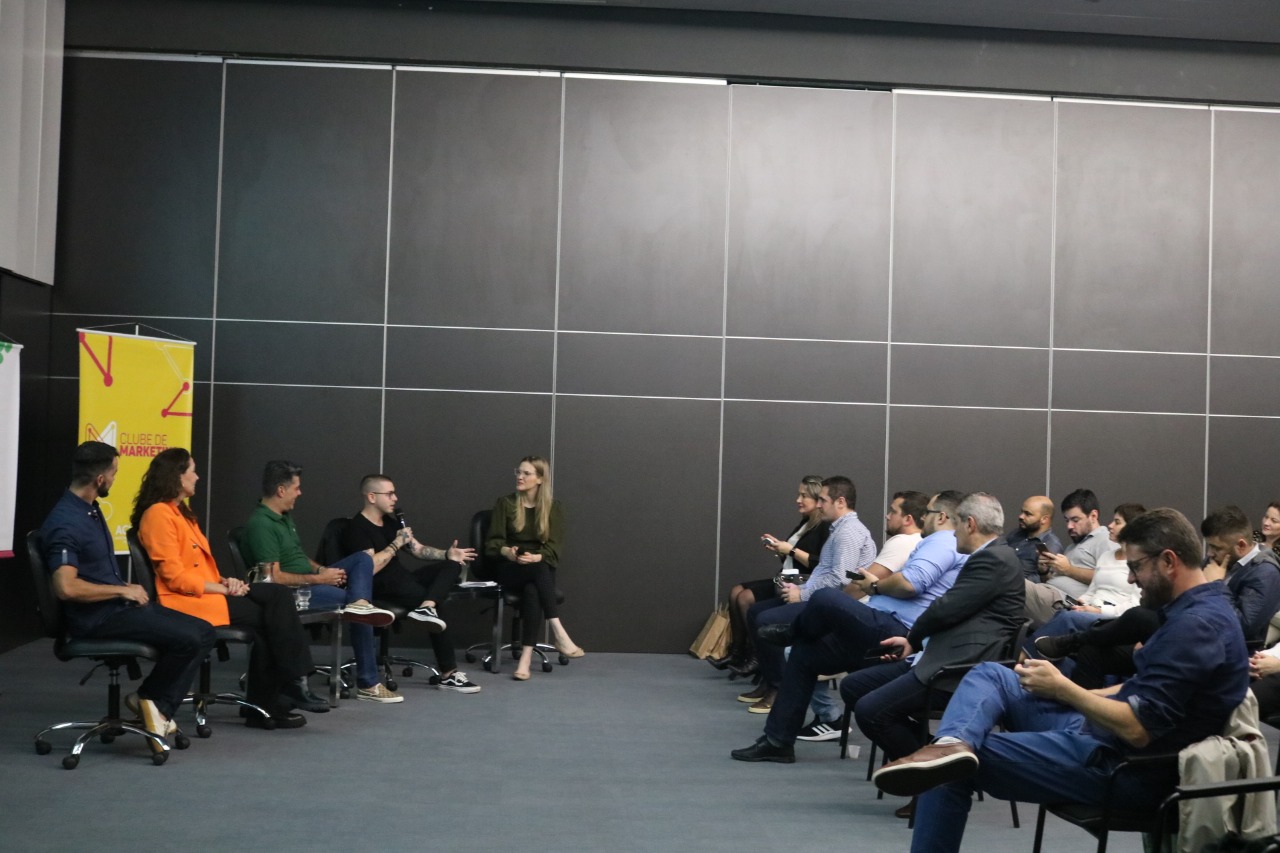 Núcleo de Marketing recebe grandes nomes do mercado nacional para troca de experiências