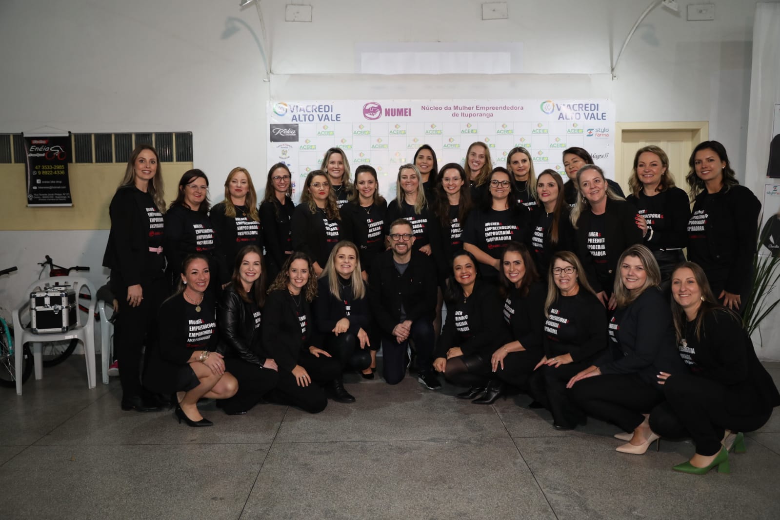 Núcleo da Mulher de Ituporanga reúne mais de 600 pessoas em palestra do músico Thedy Corrêa