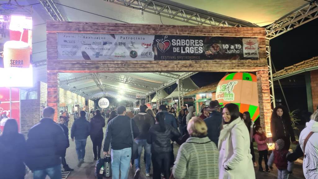 Festival Sabores de Lages movimenta a gastronomia dentro da 32ª Festa Nacional do Pinhão Festival Sabores de Lages movimenta a gastronomia dentro da 32ª Festa Nacional do Pinhão