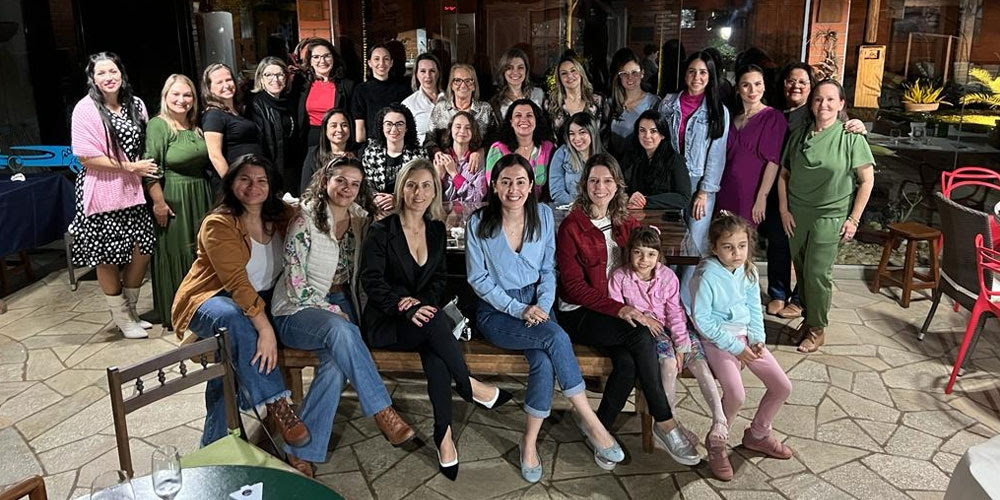 Em Içara, Mulheres compartilham histórias de sucesso em noite de empreendedorismo