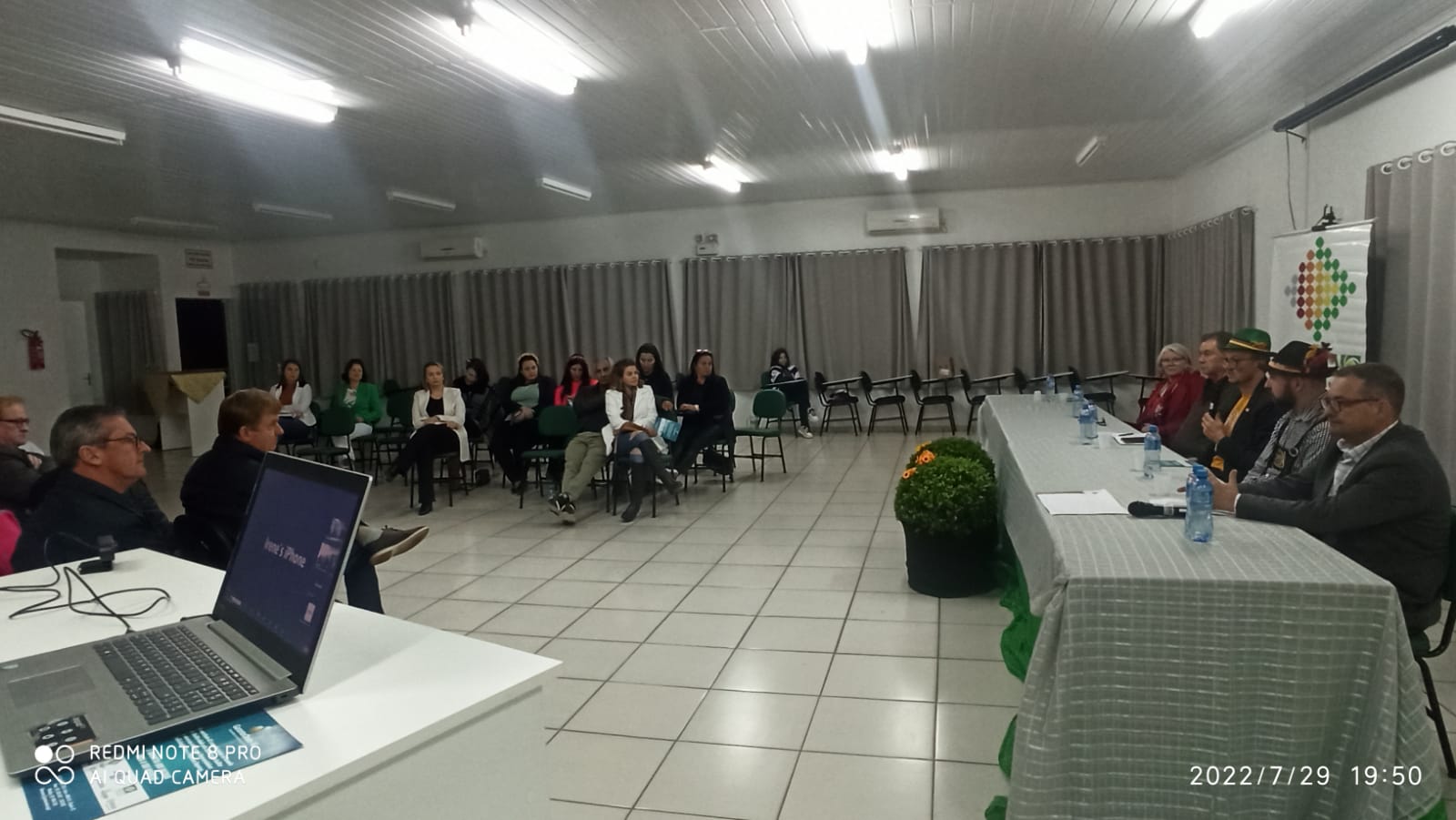 Acisjo de São João do Oeste recebe Reunião Plenária com festa alemã Acisjo de São João do Oeste recebe Reunião Plenária com festa alemã
