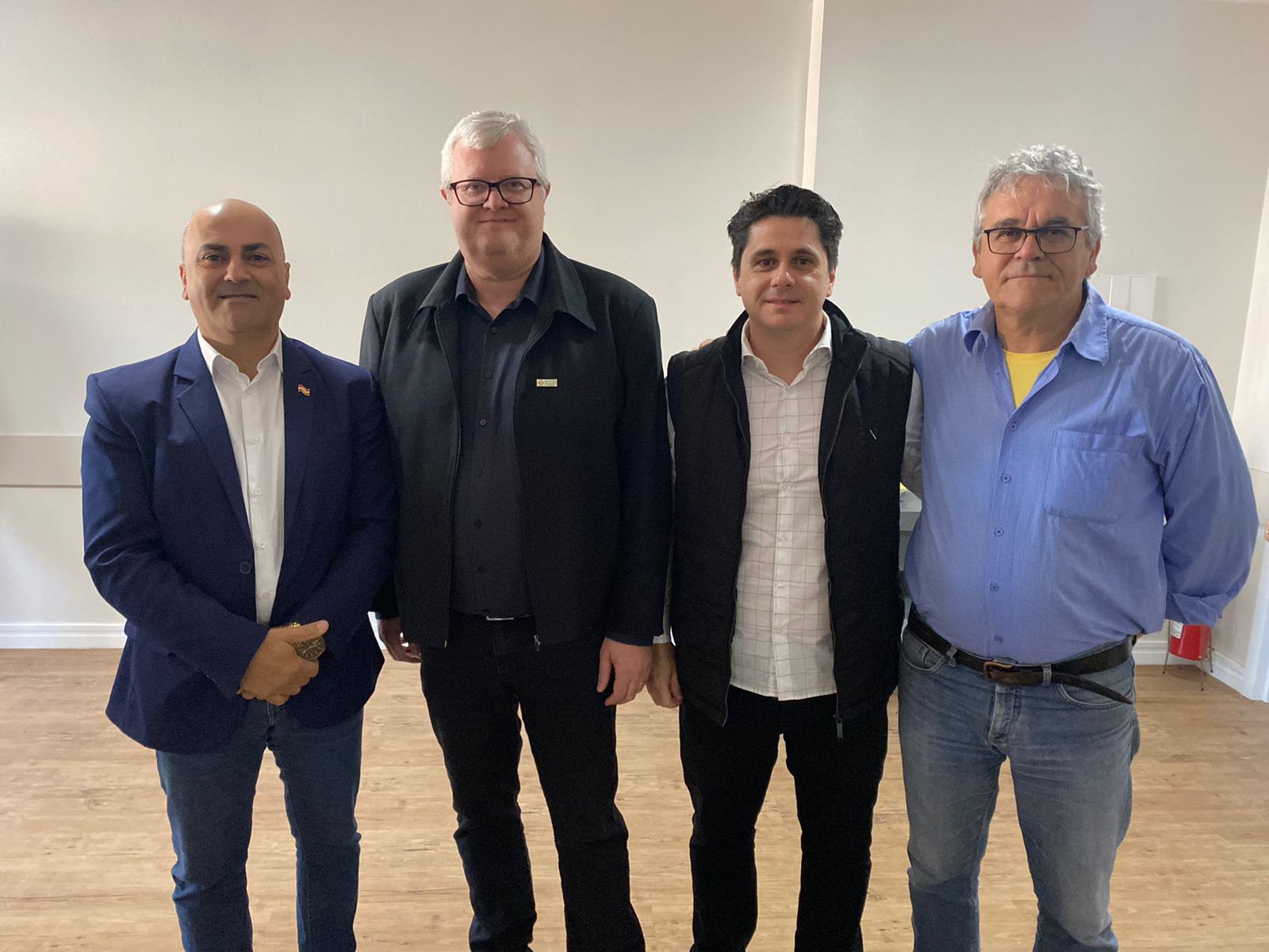 Em Concórdia, ACIC participa de encontro com o presidente da SANTUR