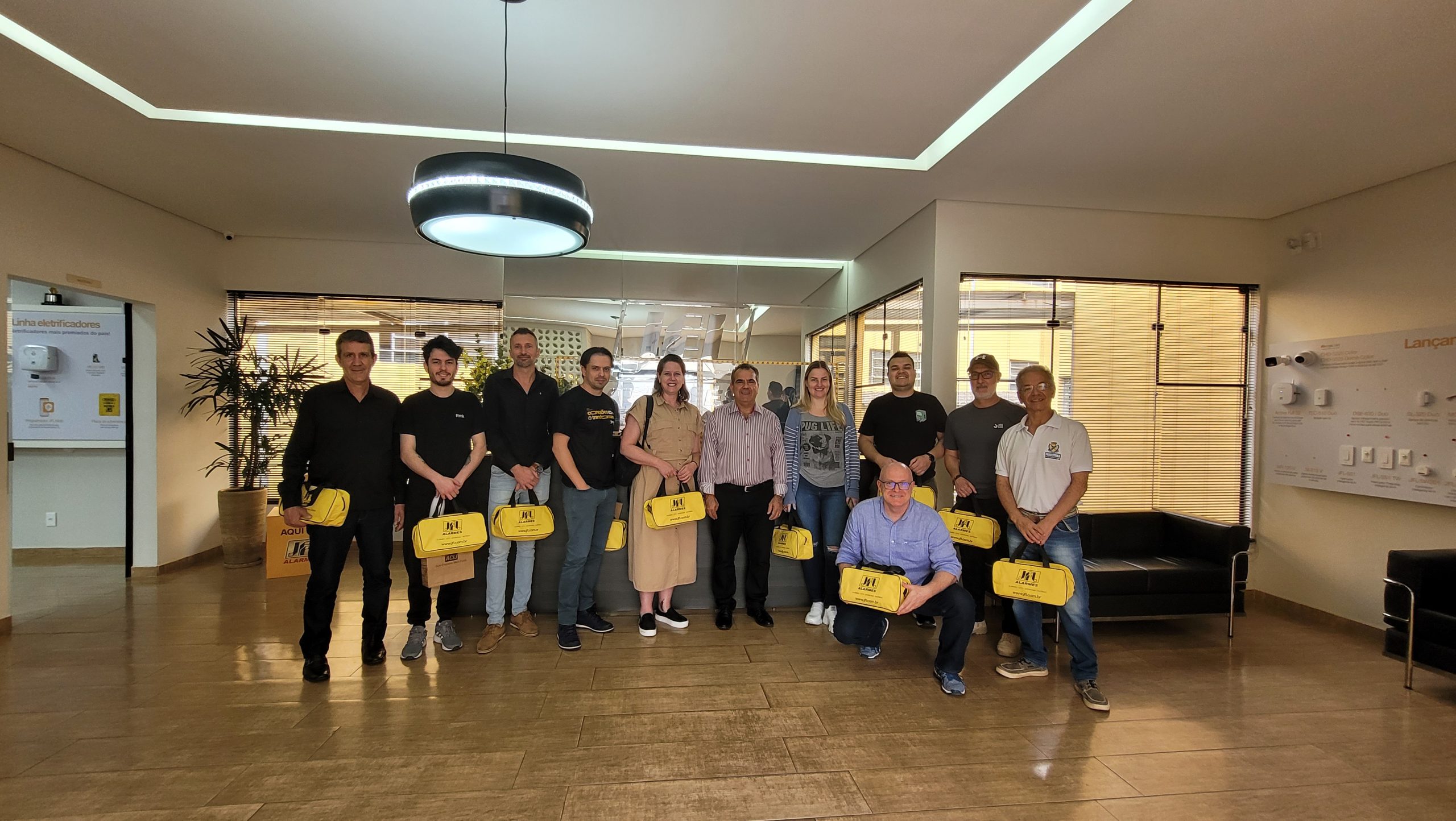 Missão empresarial Facisc leva empresários à Santa Rita do Sapucaí