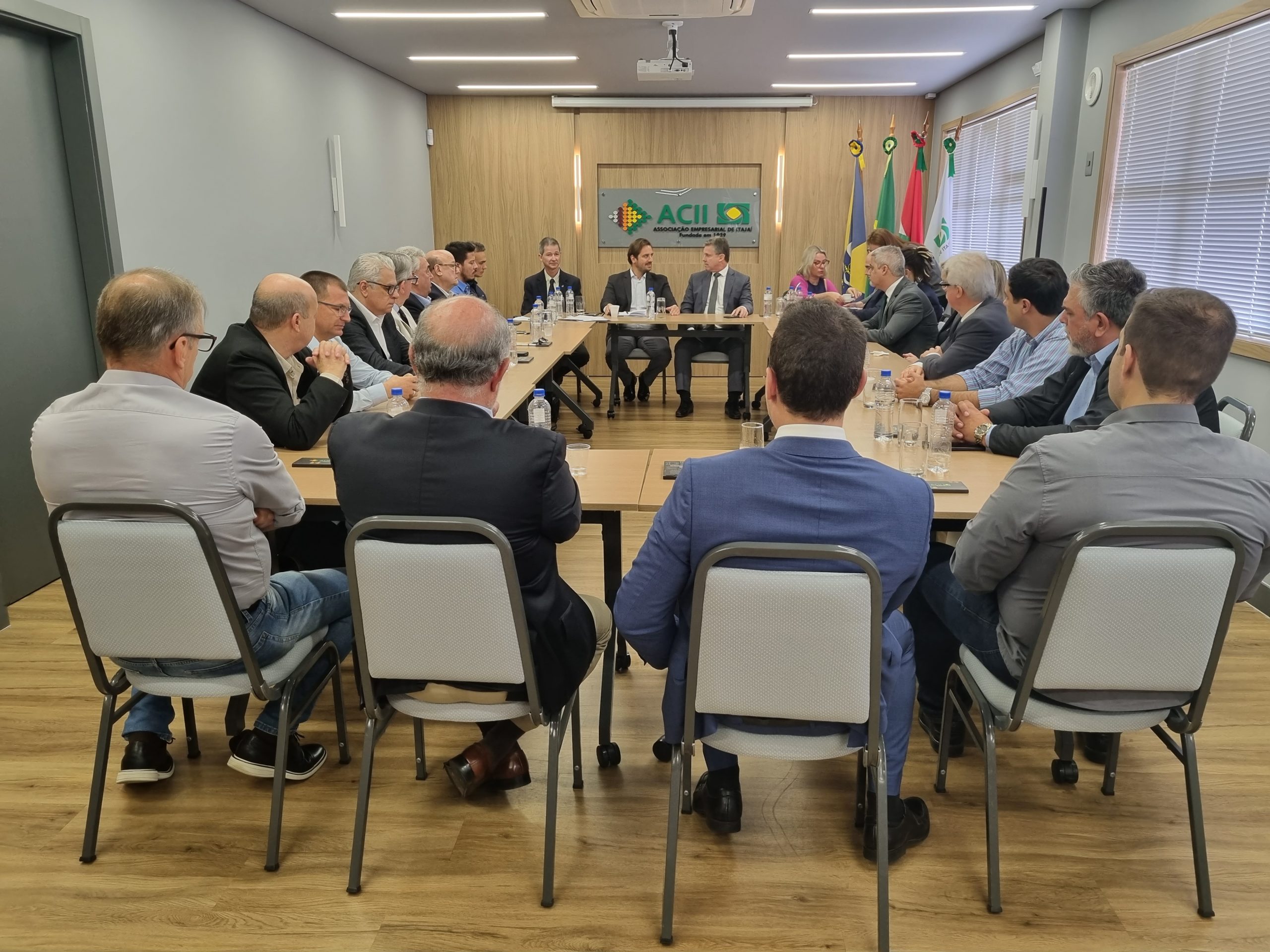 Reunião com líderes do setor produtivo discute os rumos do Porto de Itajaí para os próximos anos
