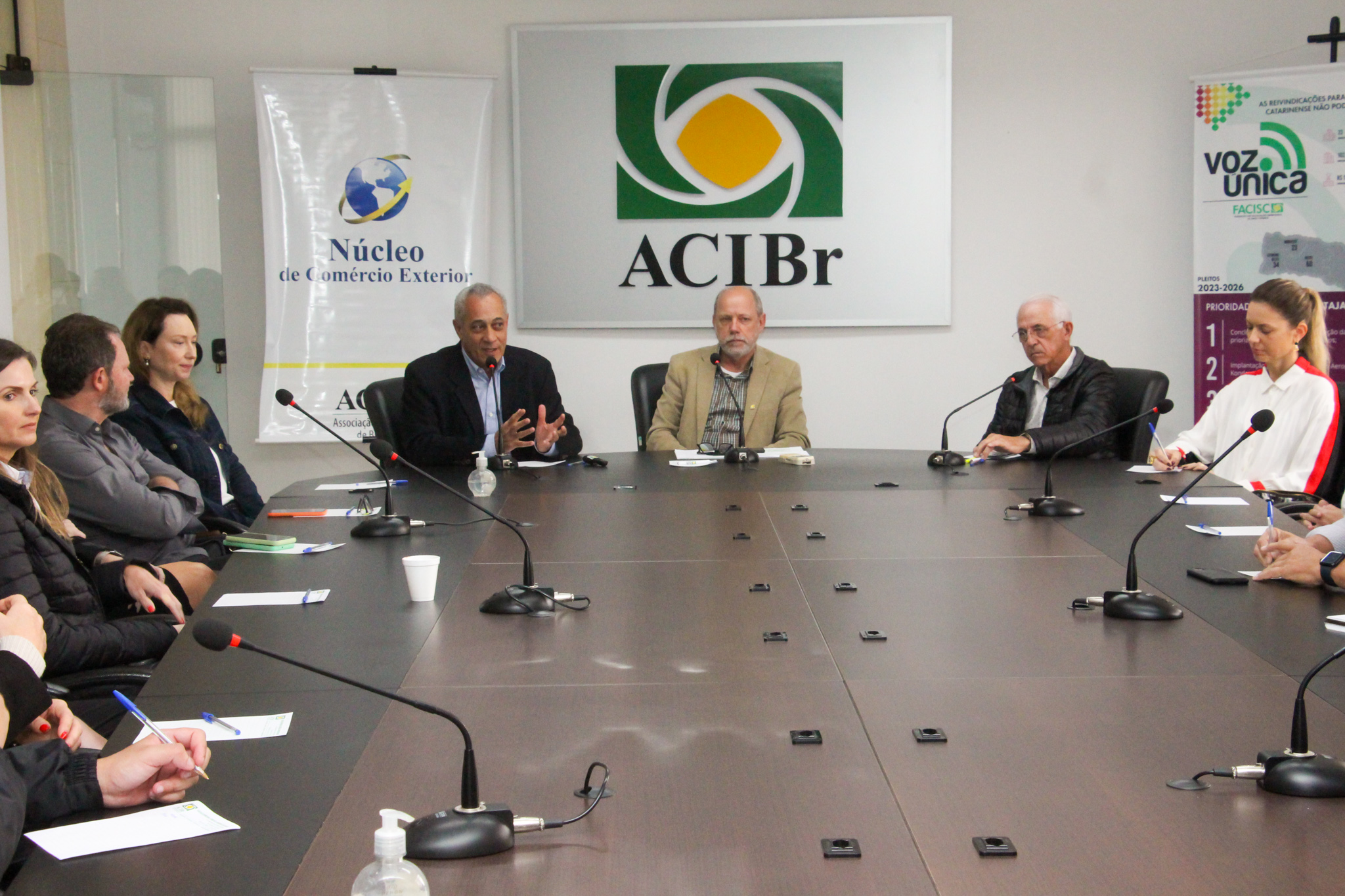 ACIBr recebe visita do diretor superintendente da Portonave ACIBr recebe visita do diretor superintendente da Portonave