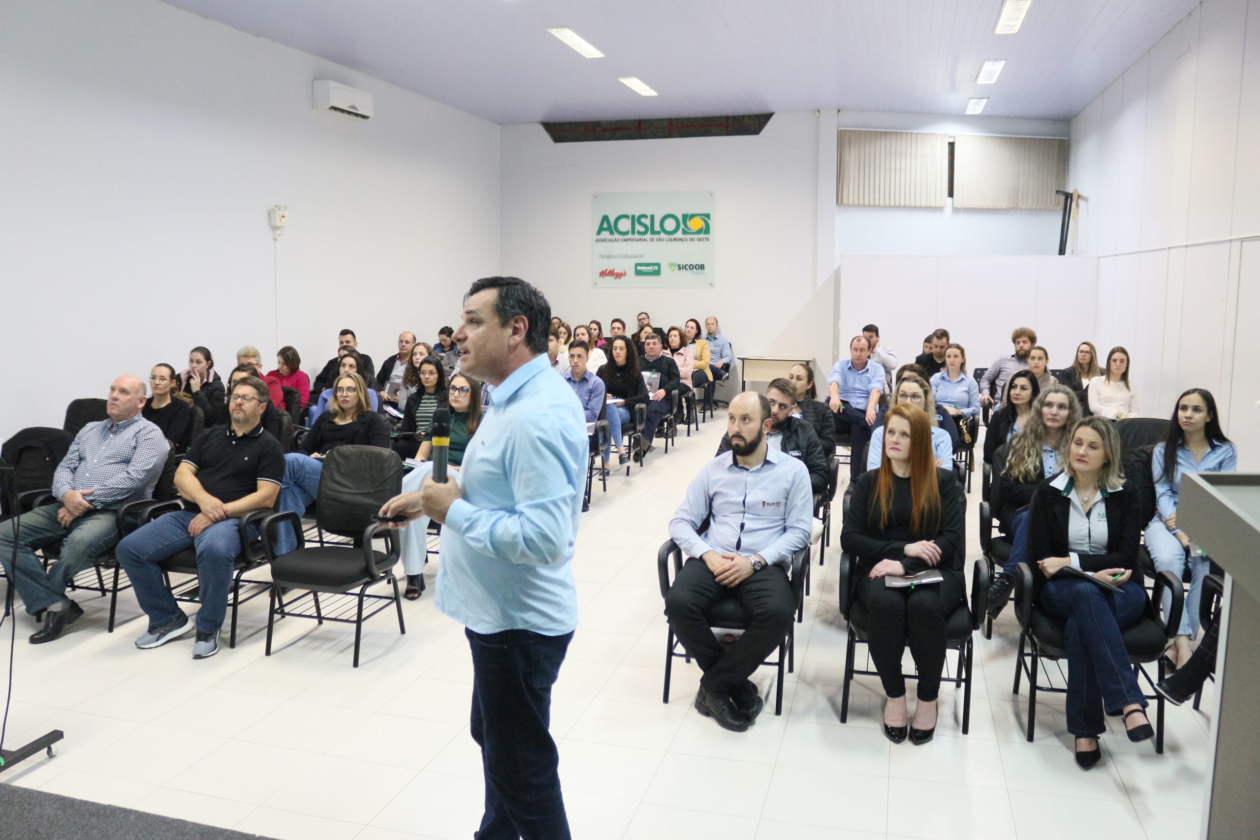 Malhas fiscais e importância da contabilidade pautam Simpósio de Profissionais Contábeis da Acislo