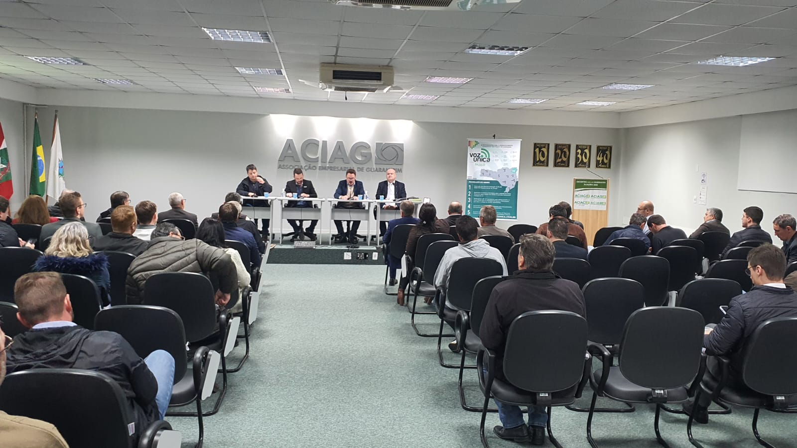 ACIAG, ACIAC, ACIAM E ACIAS se unem para ouvir propostas dos candidatos a deputado federal da região ACIAG, ACIAC, ACIAM E ACIAS se unem para ouvir propostas dos candidatos a deputado federal da região
