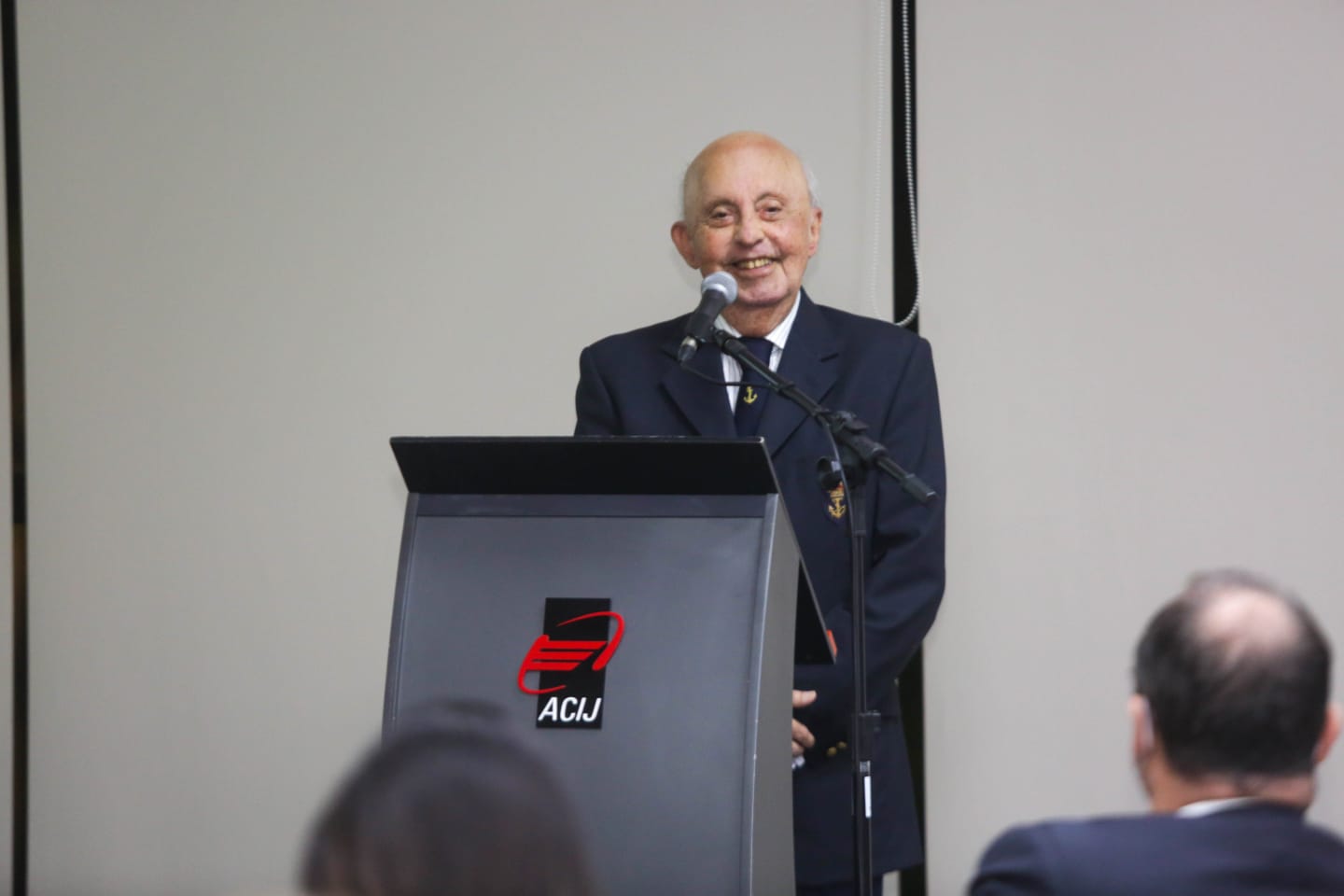 Facisc homenageia empresário Henrique Loyola pelos 90 anos