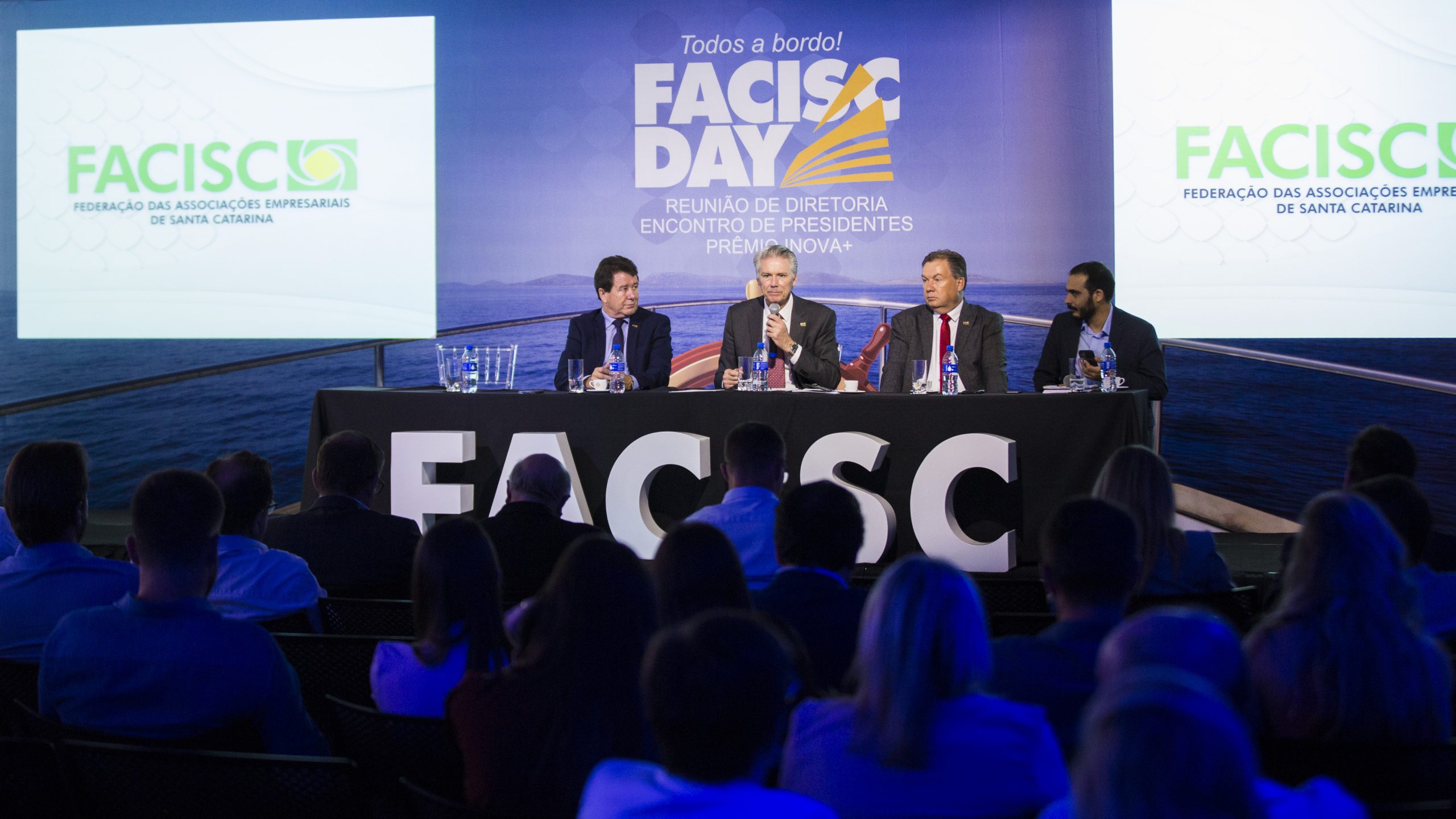 Diretoria da Facisc realiza última reunião de 2022 Diretoria da Facisc realiza última reunião de 2022