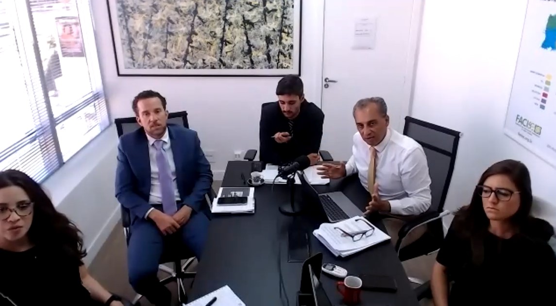 Assuntos tributários e trabalhistas foram discutidos nesta sexta (20/01) na reunião do Comitê Jurídico da Facisc Assuntos tributários e trabalhistas foram discutidos nesta sexta (20/01) na reunião do Comitê Jurídico da Facisc