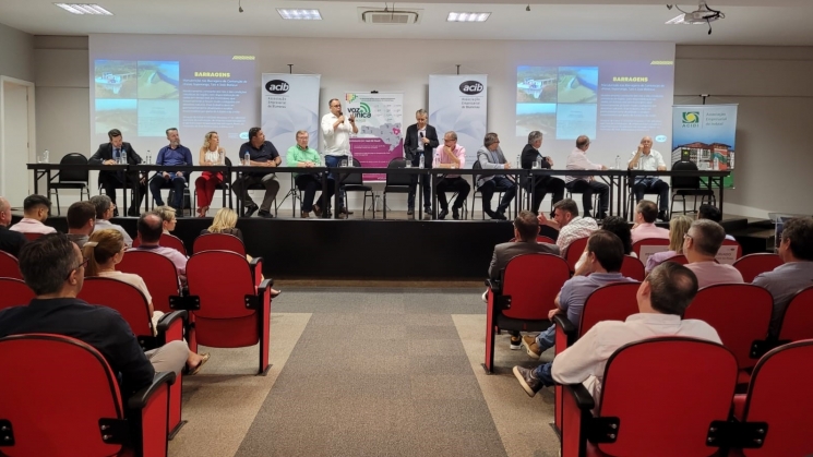 ACIB e entidades empresariais promovem reunião com deputados