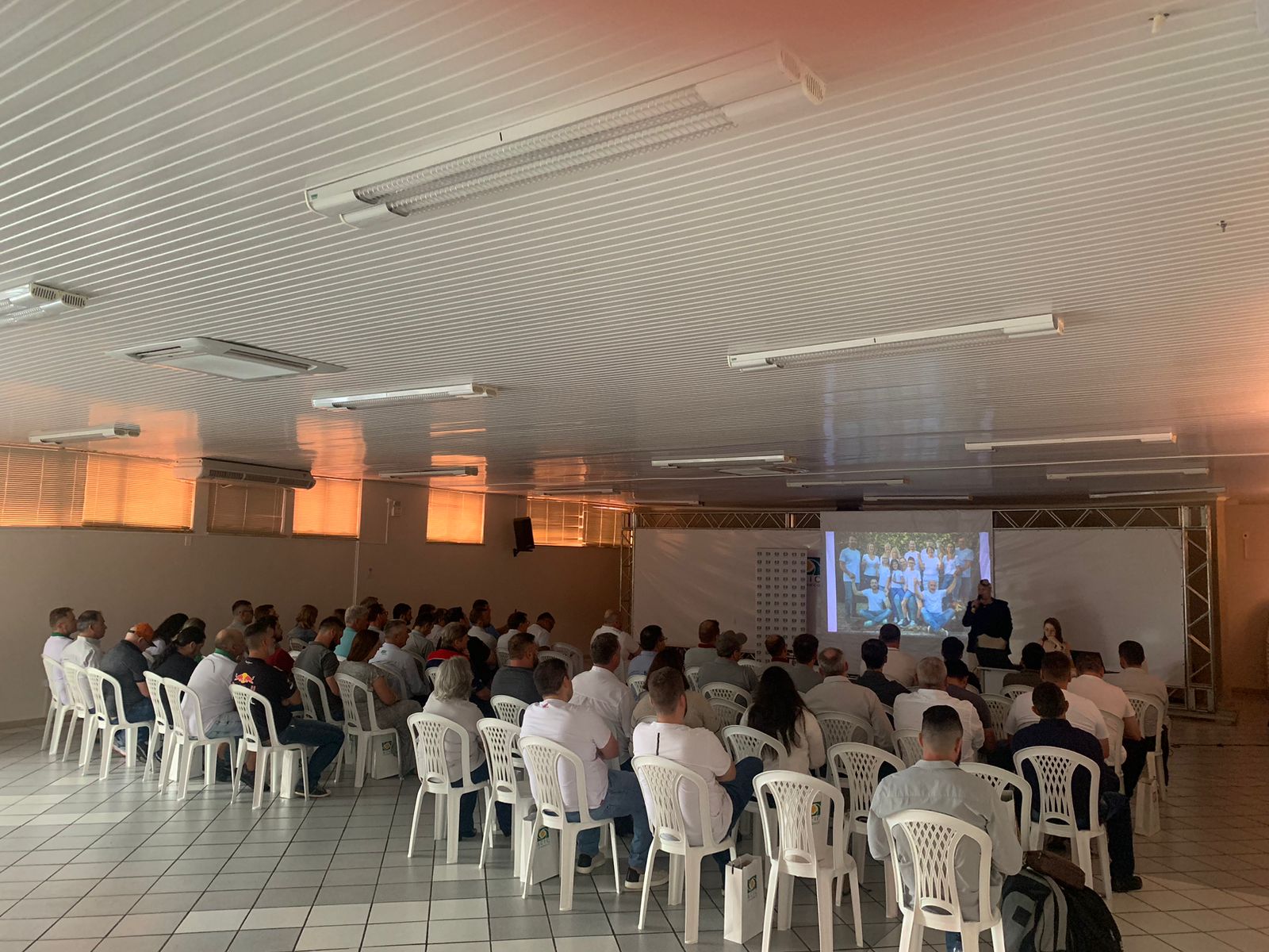 Representantes de automecânicos reúnem-se em Assembleia do Núcleo Estadual do setor