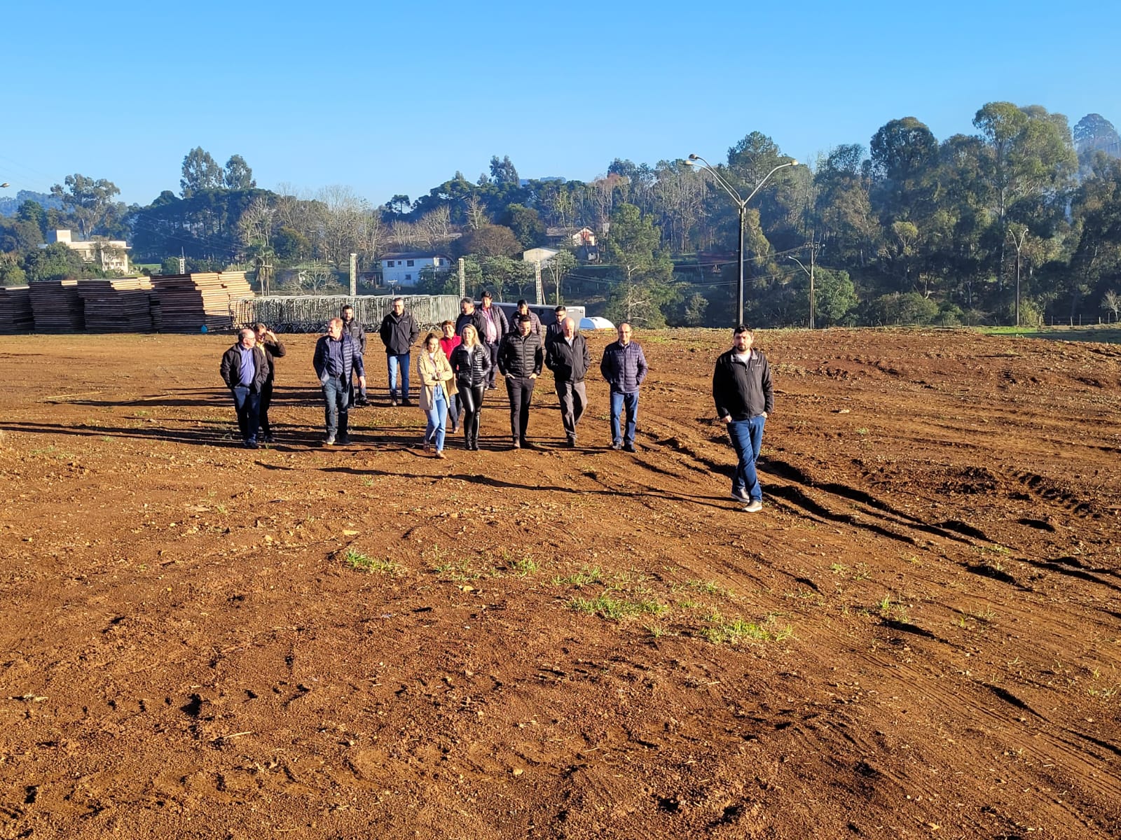 Representantes da ACIOC visitam as obras do CPJ