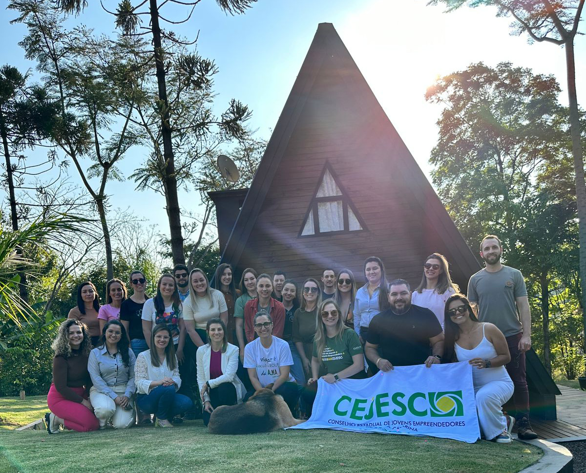 Núcleo Jovem Empreendedor de São Lourenço do Oeste participa de Encontro Regional, em Anchieta