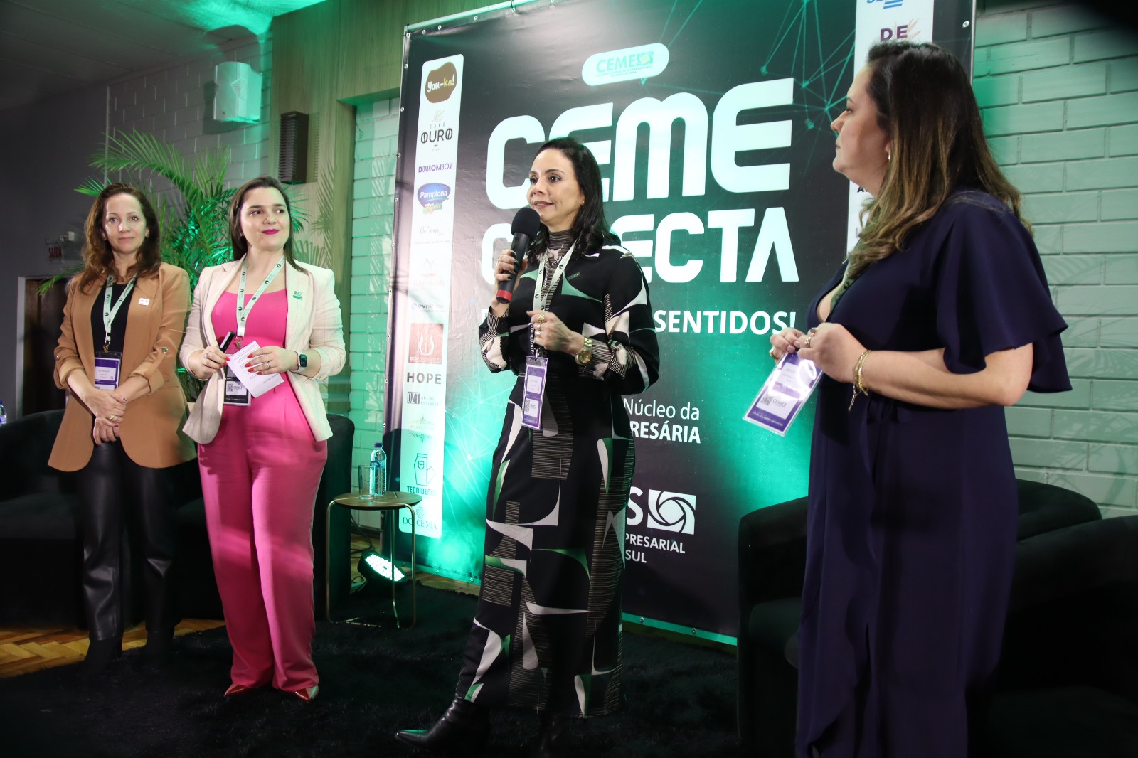 Vanilsa Silvano é a presidente eleita para a gestão 2024-2026 do Conselho Estadual da Mulher Empresária Vanilsa Silvano é a presidente eleita para a gestão 2024-2026 do Conselho Estadual da Mulher Empresária