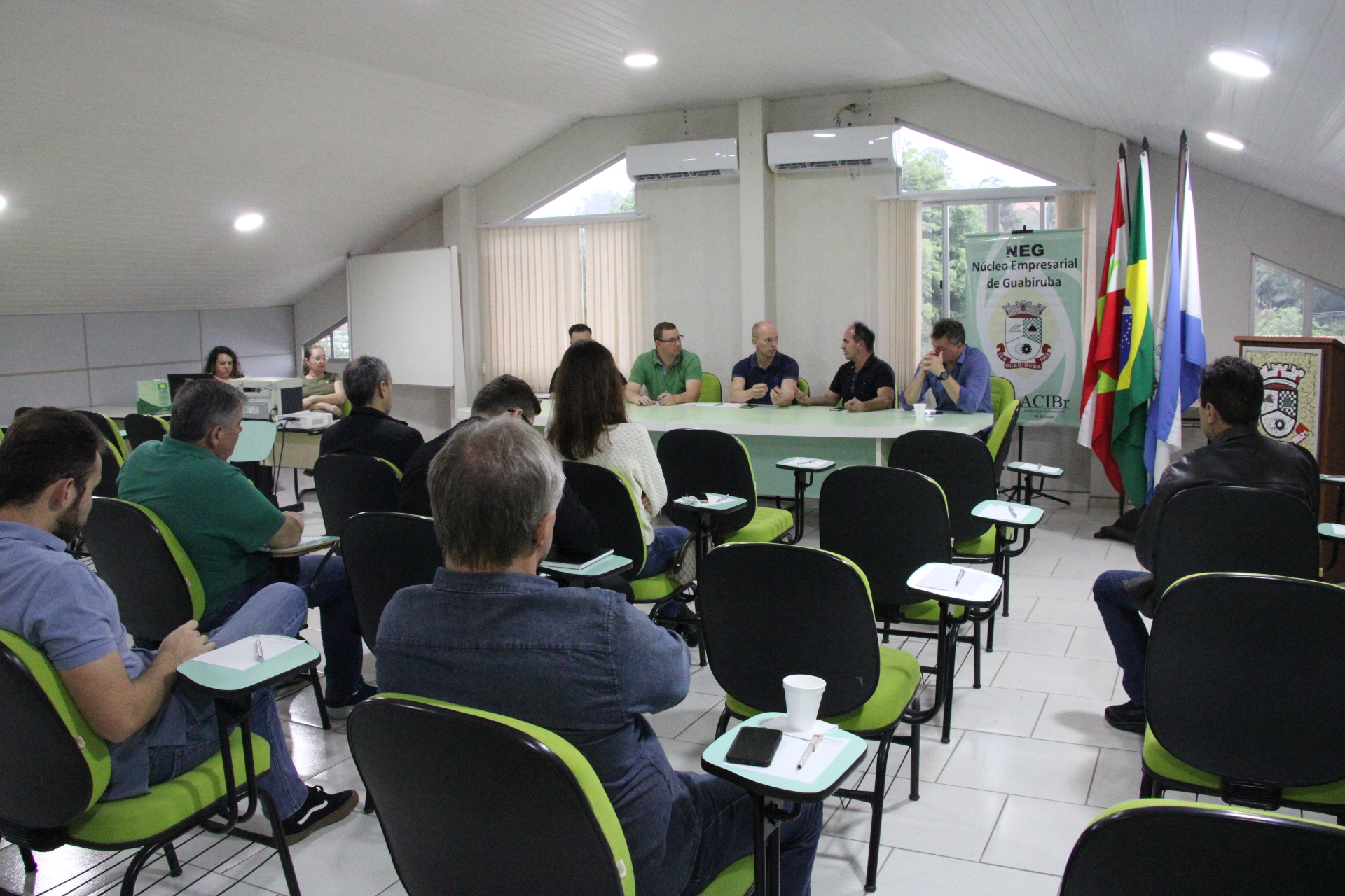 Transporte coletivo é tema da reunião do Núcleo Empresarial de Guabiruba